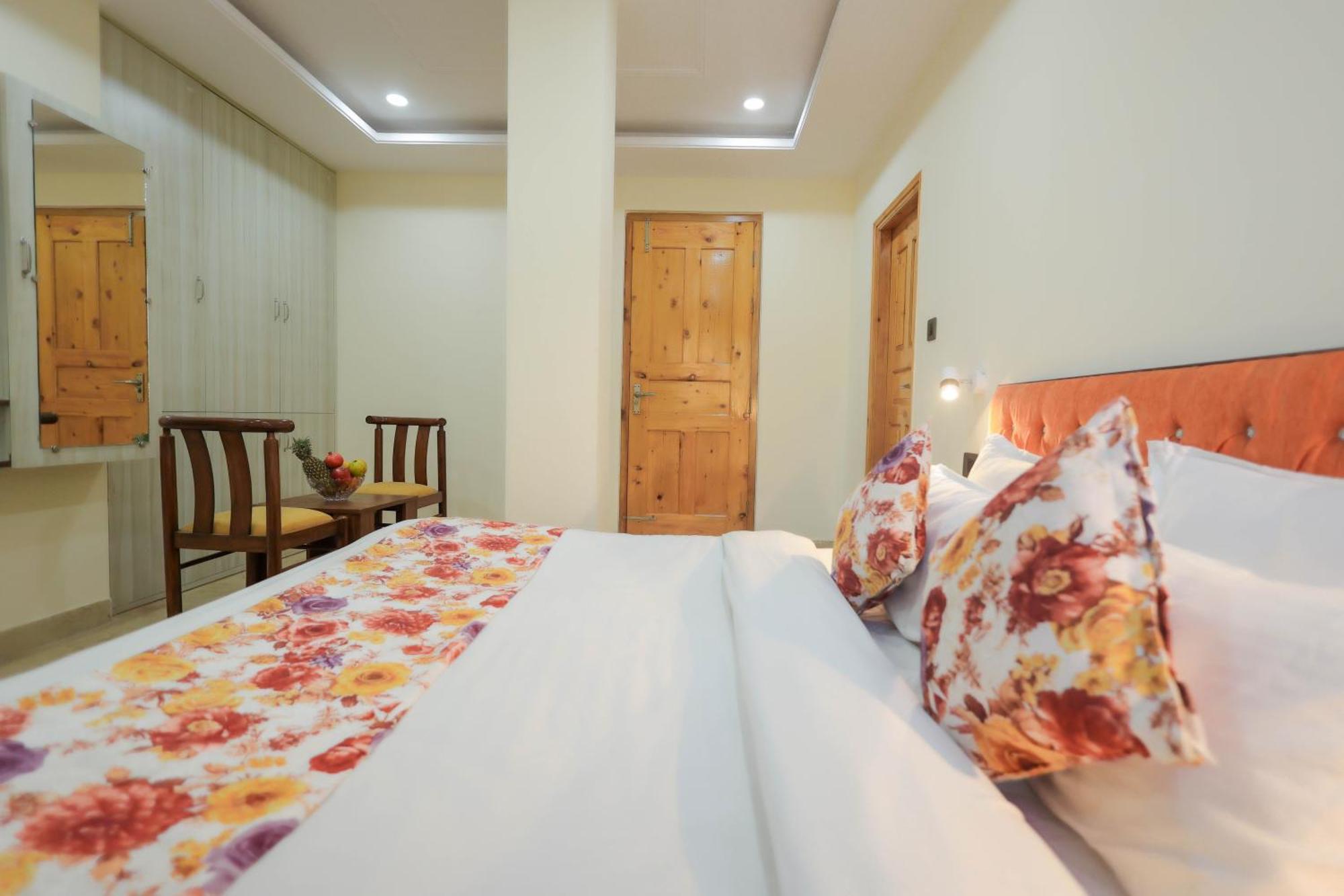 Hotel Mystic Hills Retreat à Shimla Extérieur photo