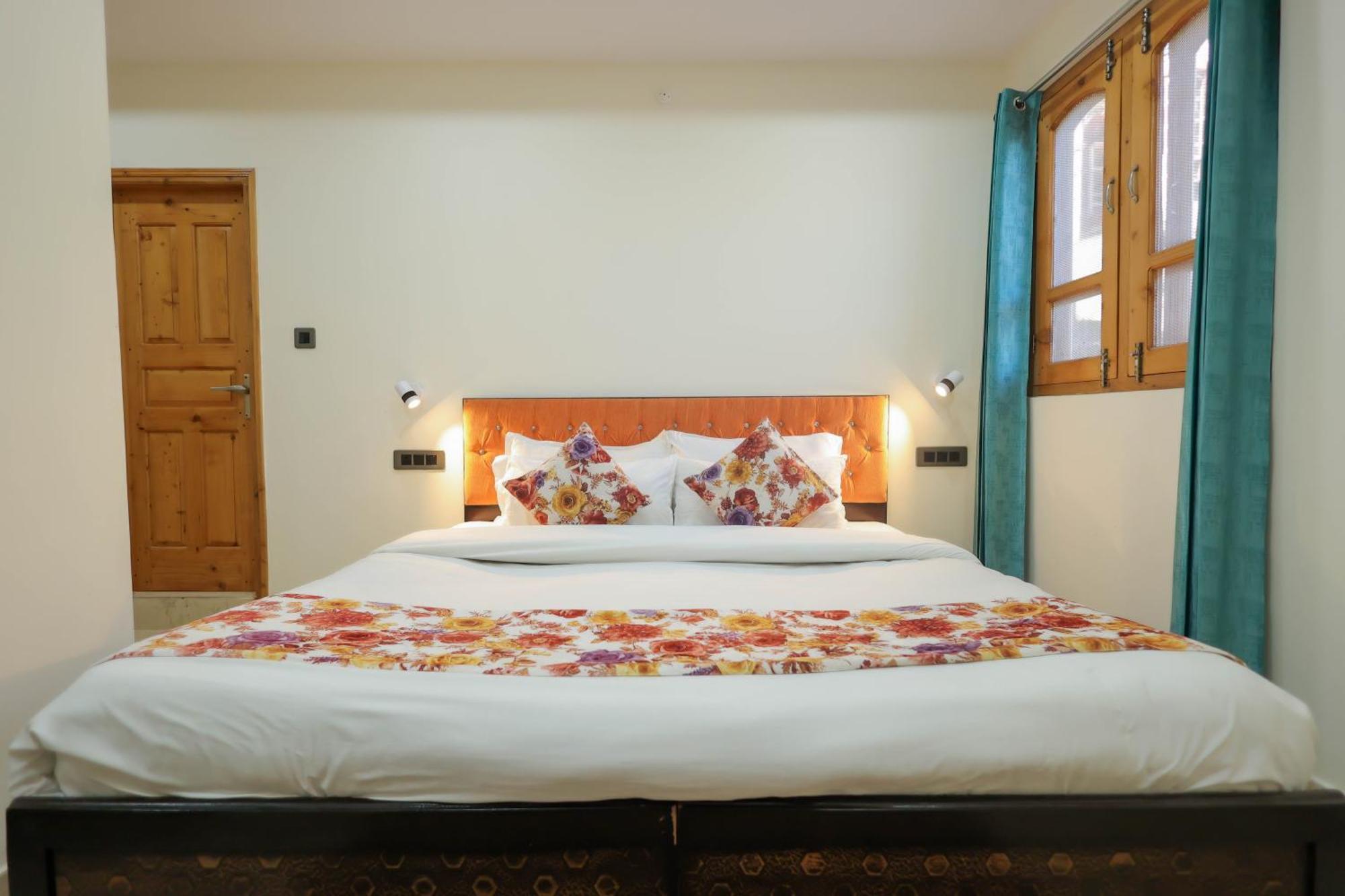 Hotel Mystic Hills Retreat à Shimla Extérieur photo