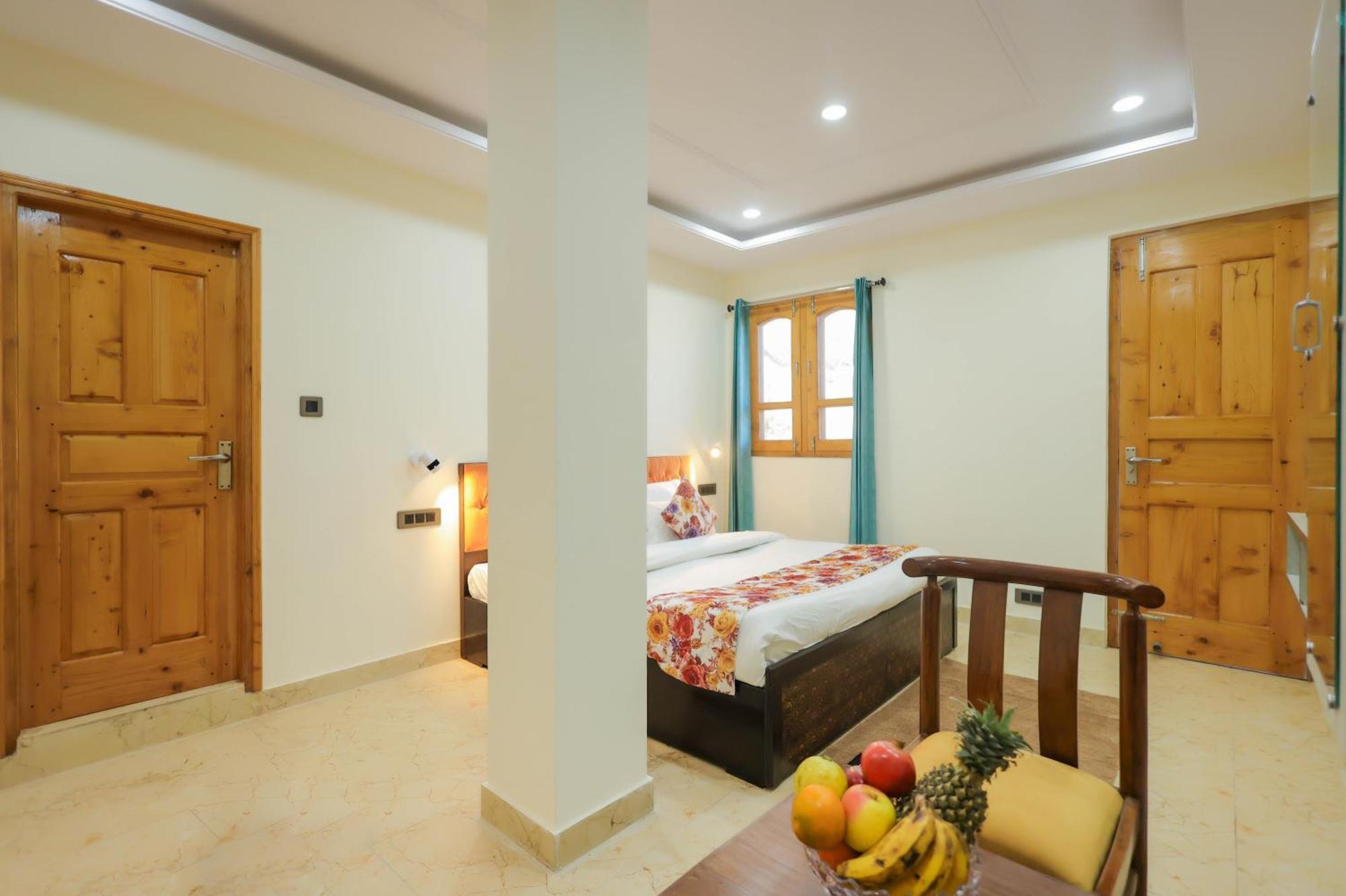 Hotel Mystic Hills Retreat à Shimla Extérieur photo